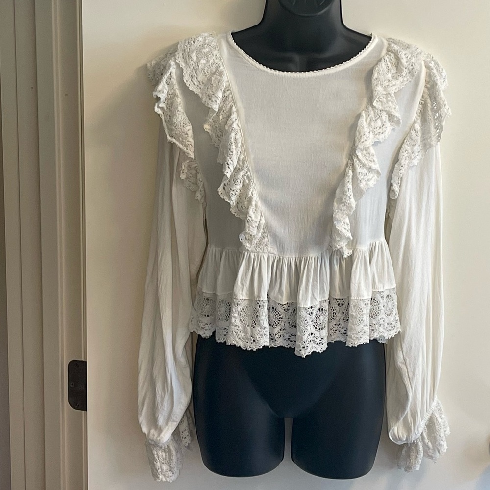 FREE PEOPLE Bohemian Long sleeve Ruffle Top